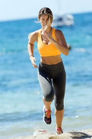 Amy Willerton Beach Workout - 09