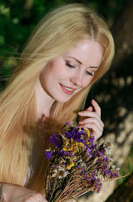 Fay Love With Flowers - 00