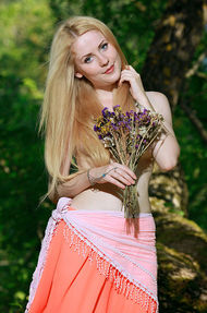 Fay Love With Flowers - 01