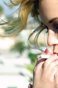 Justine Jolie Smoking - 13