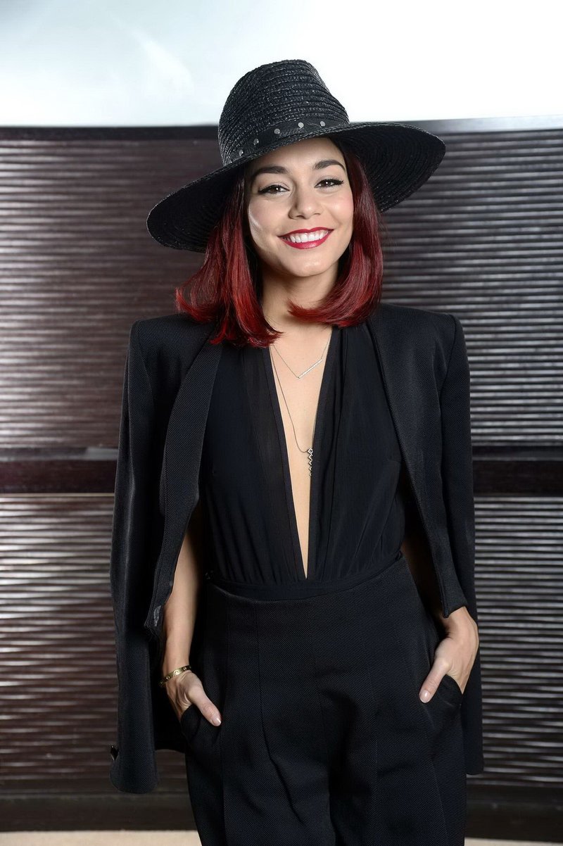 Vanessa Hudgens - 