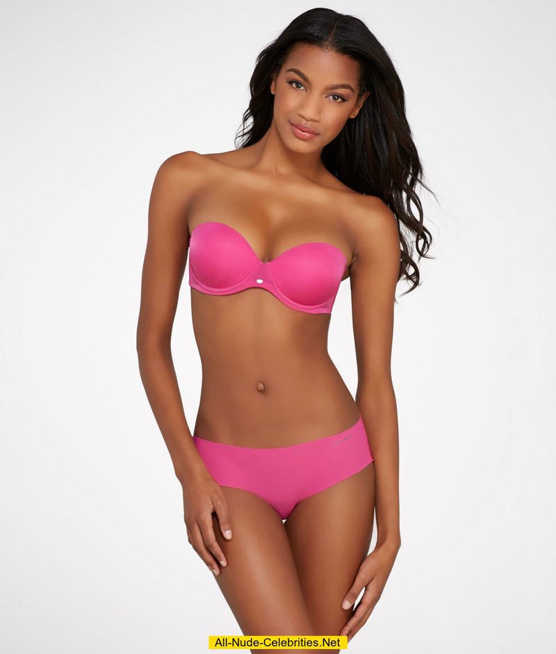 Ebonee Davis Hot Ebony Fashion Model - 