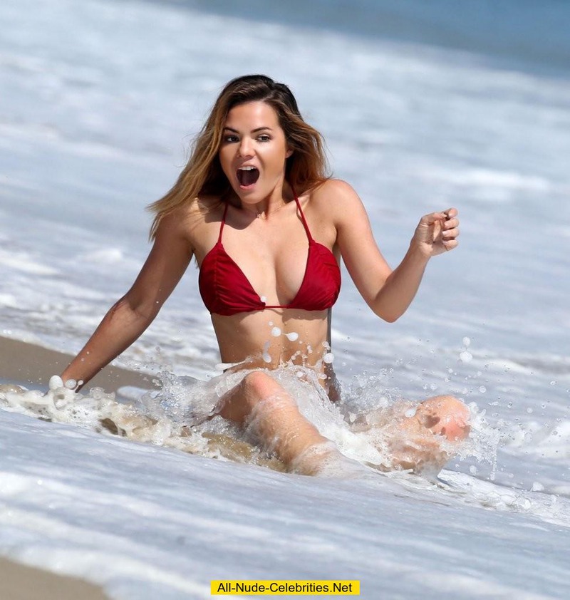 Kaili Thorne On The Beach - 