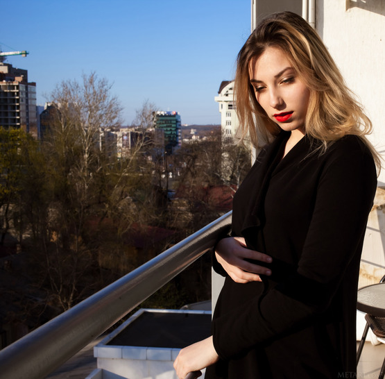 Stephanie Invites You To An Intimate Tea Party For Two - 