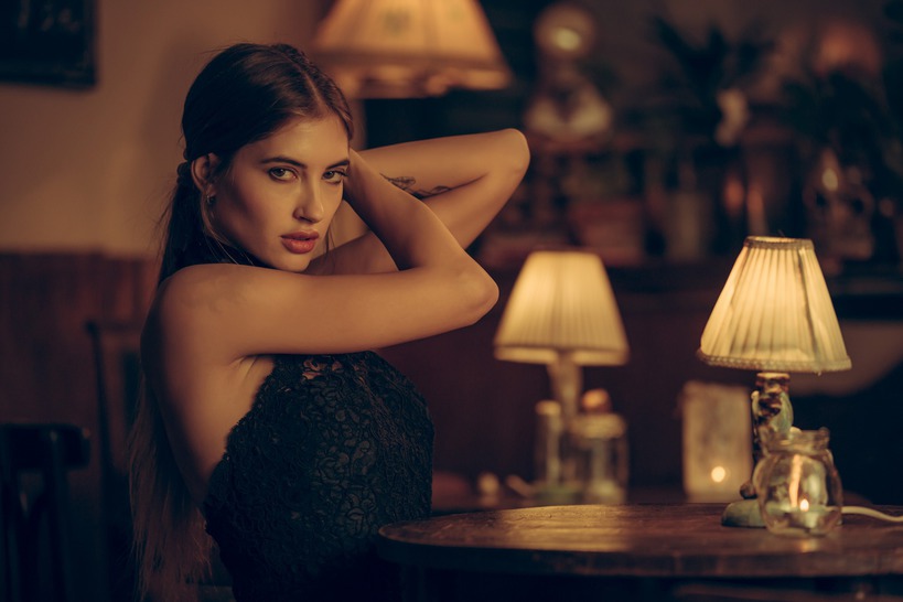 TAYA VAIS IN SULTRY DESIRES - 