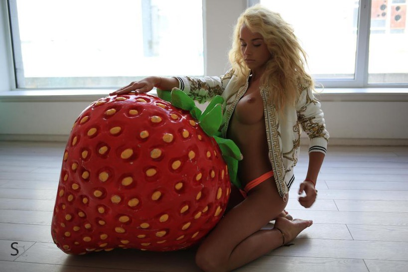 Love Strawberry - 